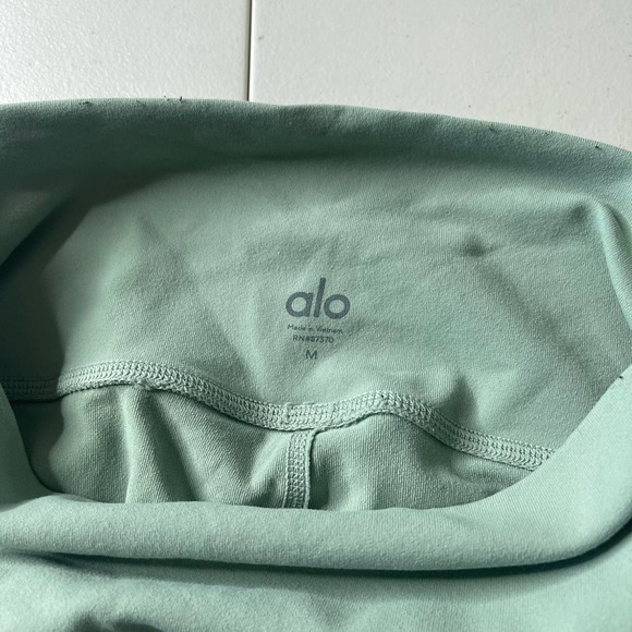 SOLD ALO Yoga Dash High Waisted Leggings Medium - Picture 6 of 6